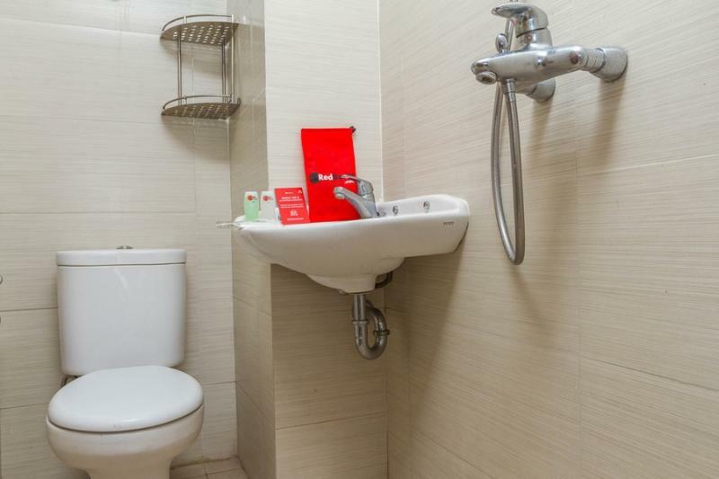 Reddoorz Apartment @ Gateway Pasteur Bandung Luaran gambar